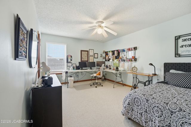 3704 TRIPLE CROWN DRIVE, Columbia, MO 65202