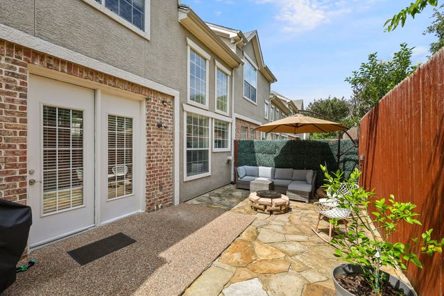2615 Corbeau Drive, Irving, TX 75038