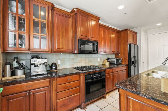 2615 Corbeau Drive, Irving, TX 75038