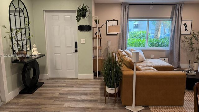 1407 NW 2nd St F3, Fort Lauderdale, FL 33311