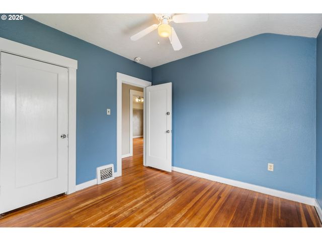 2818 FLORIDA St, Longview, WA 98632