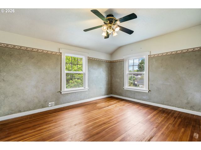 2818 FLORIDA St, Longview, WA 98632