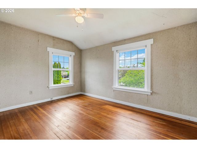 2818 FLORIDA St, Longview, WA 98632