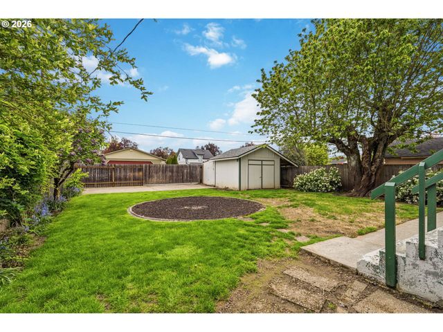 2818 FLORIDA St, Longview, WA 98632