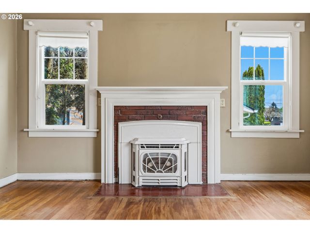 2818 FLORIDA St, Longview, WA 98632