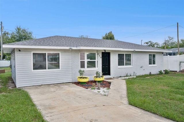210 E PALM STREET, Davenport, FL 33837