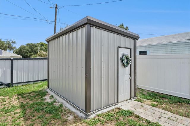 210 E PALM STREET, Davenport, FL 33837