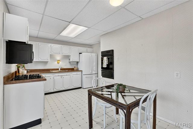 11051 Wylestone Court, St Louis, MO 63126