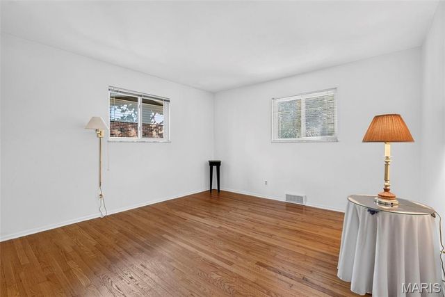 11051 Wylestone Court, St Louis, MO 63126