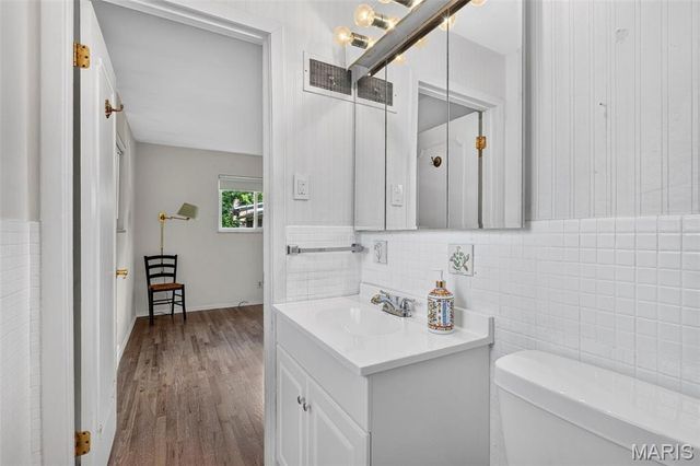 11051 Wylestone Court, St Louis, MO 63126