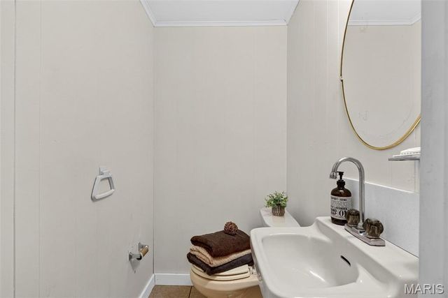 11051 Wylestone Court, St Louis, MO 63126