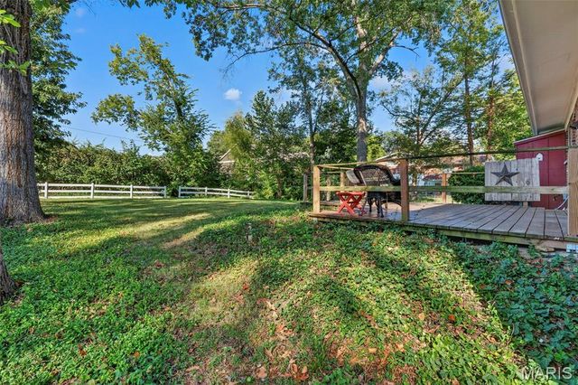 11051 Wylestone Court, St Louis, MO 63126