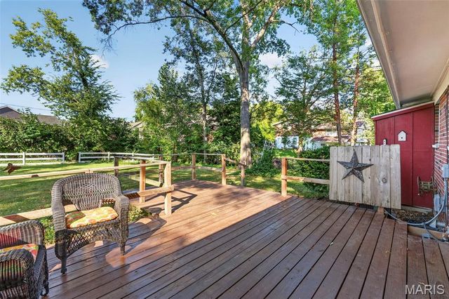 11051 Wylestone Court, St Louis, MO 63126