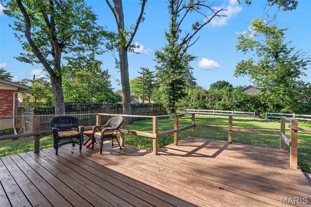 11051 Wylestone Court, St Louis, MO 63126