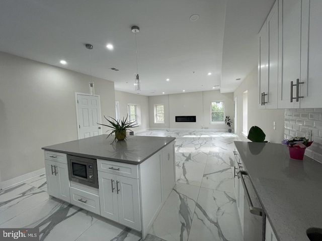8618 JONES MILL RD, Chevy Chase, MD 20815