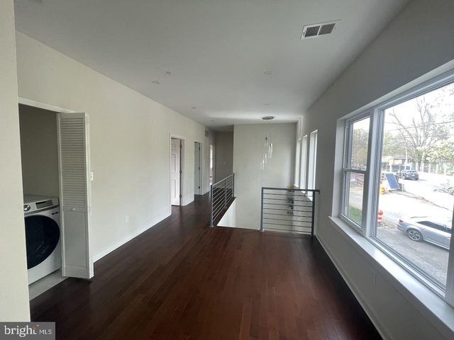 8618 JONES MILL RD, Chevy Chase, MD 20815