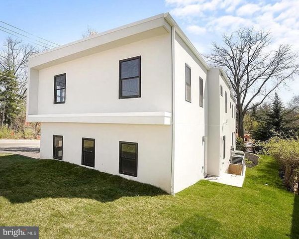 8618 JONES MILL RD, Chevy Chase, MD 20815