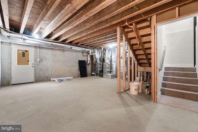 8618 JONES MILL RD, Chevy Chase, MD 20815