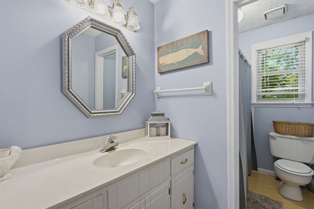 107 Charleston Dr, Goodlettsville, TN 37072