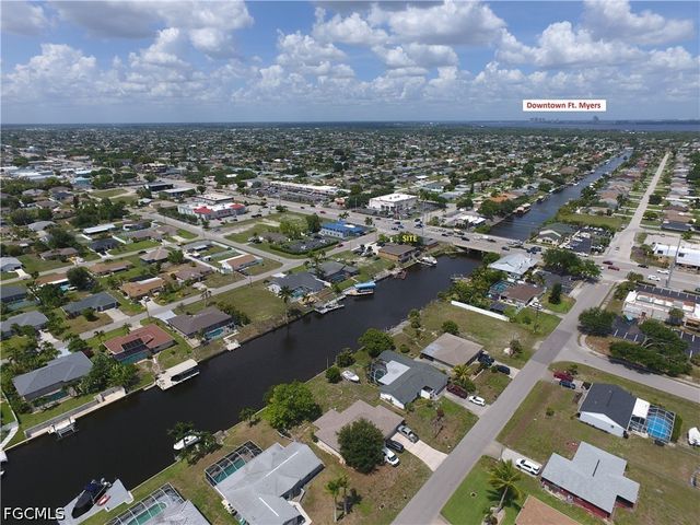 1218 Del Prado BLVD S, Cape Coral, FL 33990