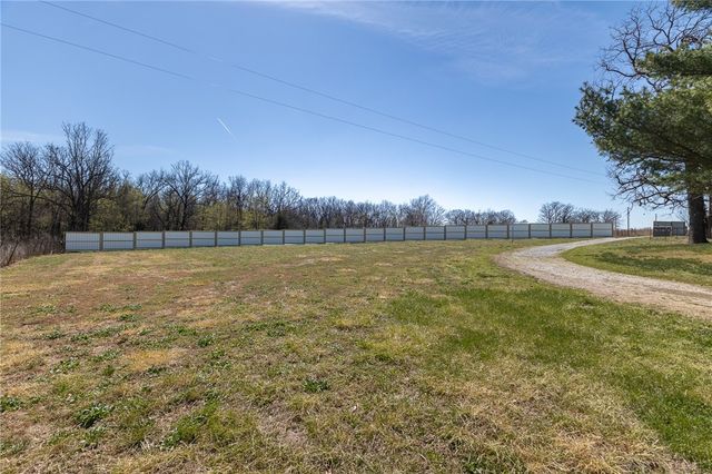 9628 Ruby Hall Road, Gentry, AR 72734