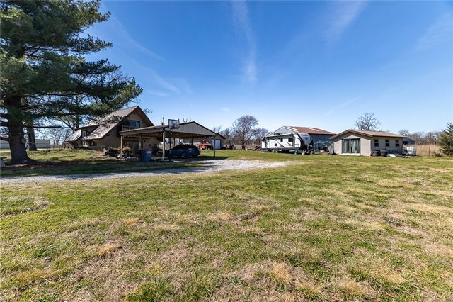 9628 Ruby Hall Road, Gentry, AR 72734