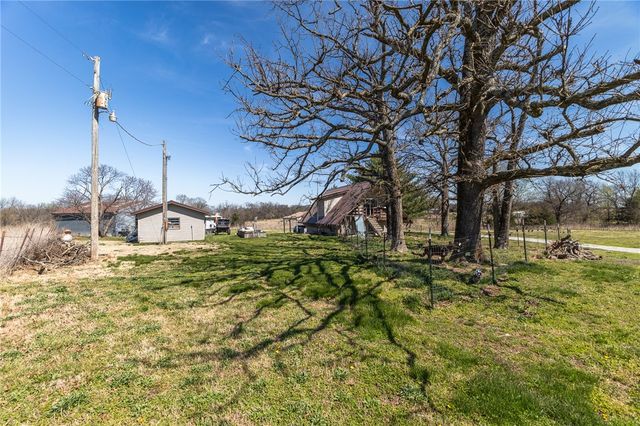 9628 Ruby Hall Road, Gentry, AR 72734