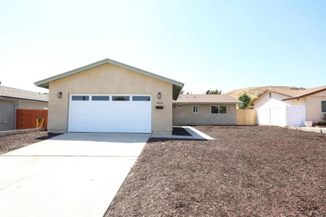 9844 Halberns Boulevard, Santee, CA 92071