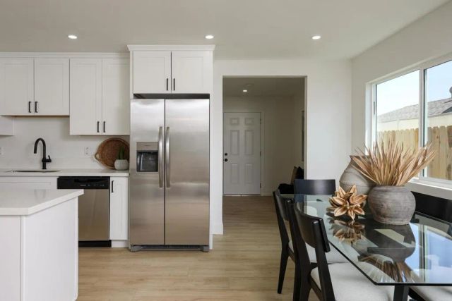 9844 Halberns Boulevard, Santee, CA 92071