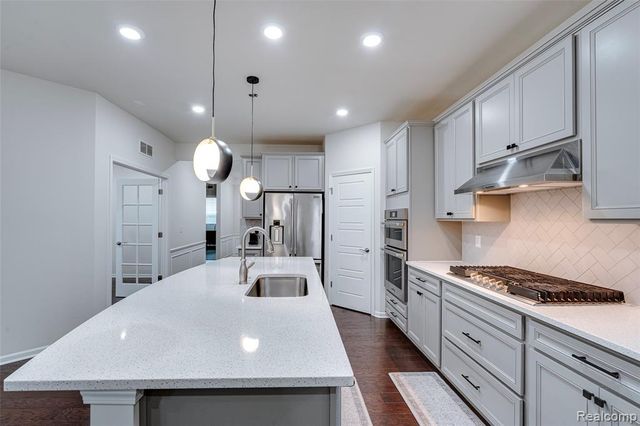 4118 Avery Road, Orion Twp, MI 48359