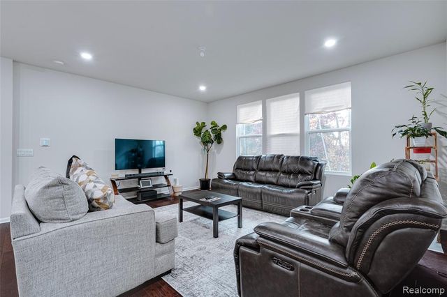 4118 Avery Road, Orion Twp, MI 48359