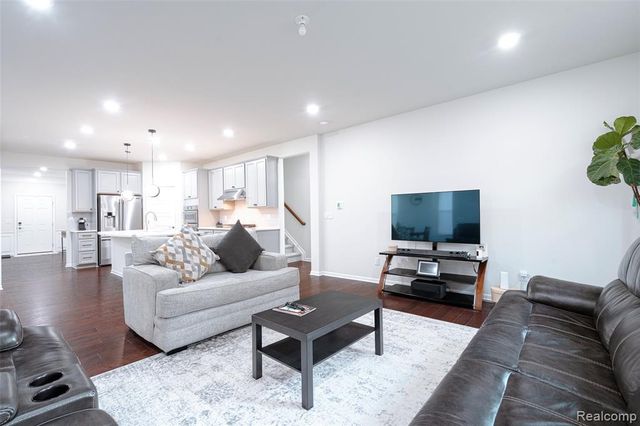 4118 Avery Road, Orion Twp, MI 48359