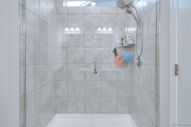 4118 Avery Road, Orion Twp, MI 48359