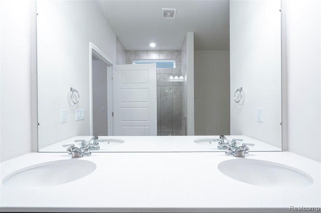 4118 Avery Road, Orion Twp, MI 48359