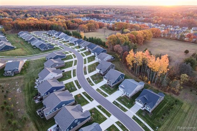 4118 Avery Road, Orion Twp, MI 48359