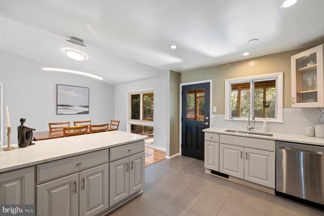 11504 BRANDY HALL LN, Gaithersburg, MD 20878