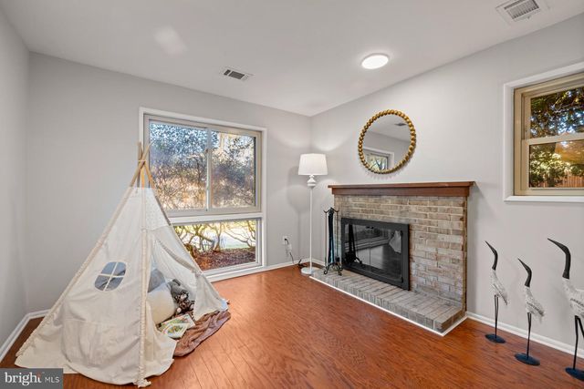 11504 BRANDY HALL LN, Gaithersburg, MD 20878