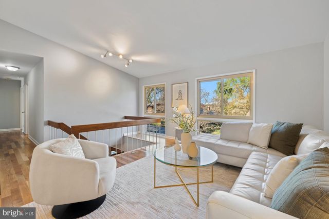 11504 BRANDY HALL LN, Gaithersburg, MD 20878