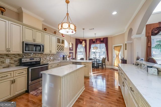 2425 Wild Oak Court, Stockbridge, GA 30281