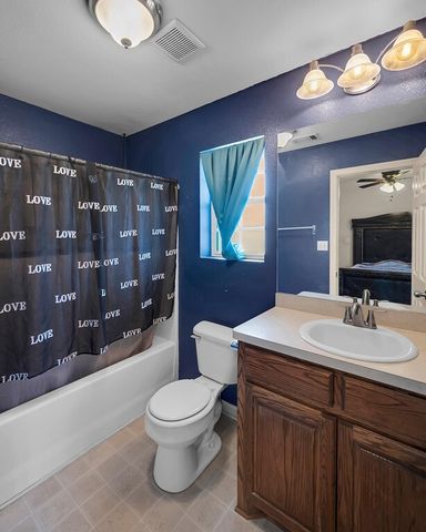 202 Wildcat Drive, Lacy Lakeview, TX 76705