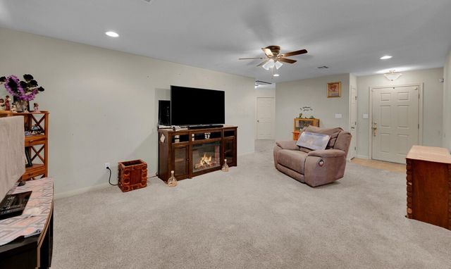 202 Wildcat Drive, Lacy Lakeview, TX 76705