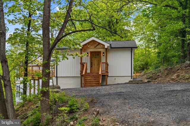 1550 DRUMMER HILL RD, Front Royal, VA 22630