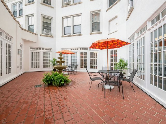 5555 N SHERIDAN Road 1811, Chicago, IL 60640