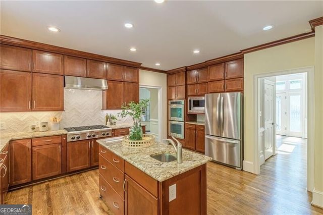 10685 Oxford Mill Circle, Johns Creek, GA 30022