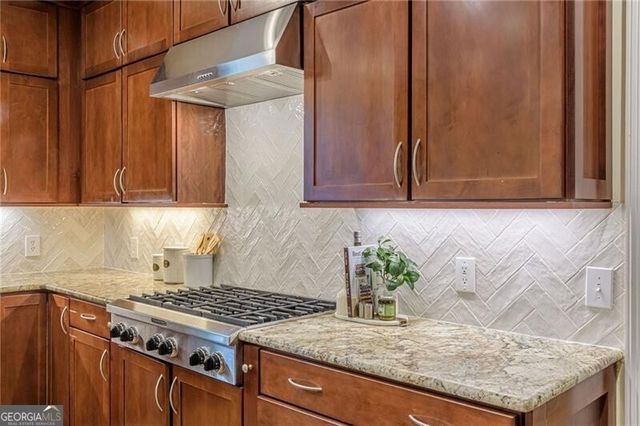 10685 Oxford Mill Circle, Johns Creek, GA 30022