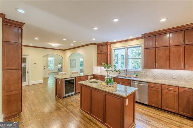 10685 Oxford Mill Circle, Johns Creek, GA 30022