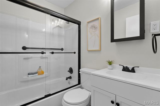 10421 Canfield Drive, Unincorporated, MO 63136