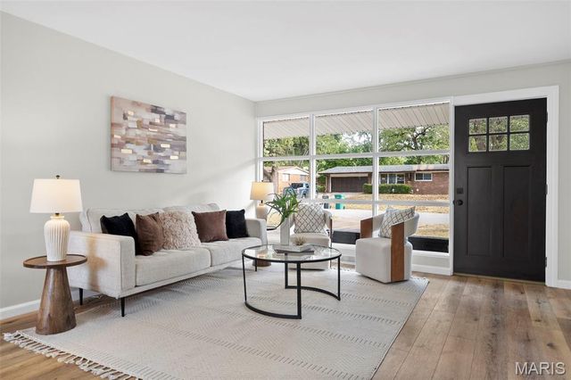 10421 Canfield Drive, Unincorporated, MO 63136