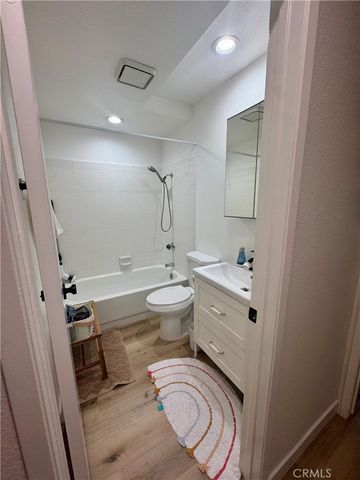 2405 Plaza De, Fullerton, CA 92833
