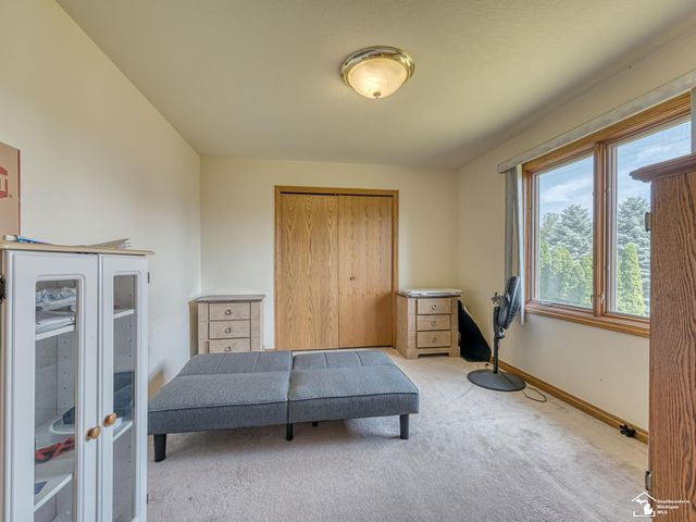 2960 E Country Lane, Monroe, MI 48162